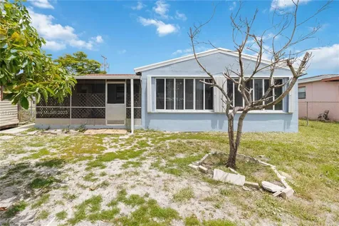 2730 SW 66th Terrace Miramar FL 33023