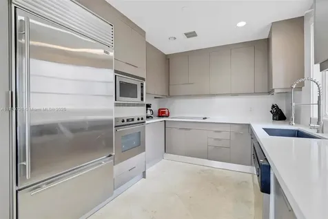 19227 Fisher Island Drive Miami Beach FL 33109