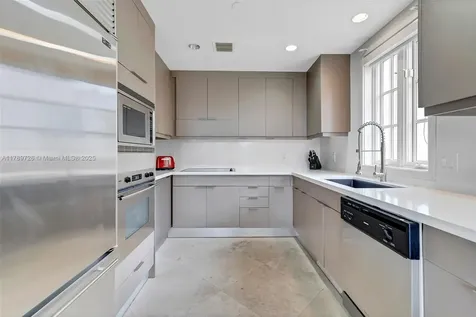 19227 Fisher Island Drive Miami Beach FL 33109