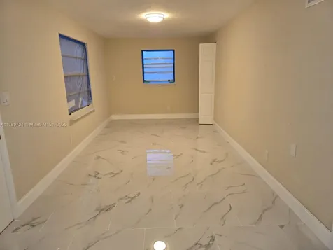 6308 Cleveland Street Hollywood FL 33024