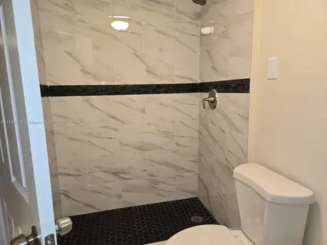 6308 Cleveland Street Hollywood FL 33024