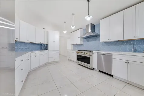 8400 SW 184th Lane Cutler Bay FL 33157