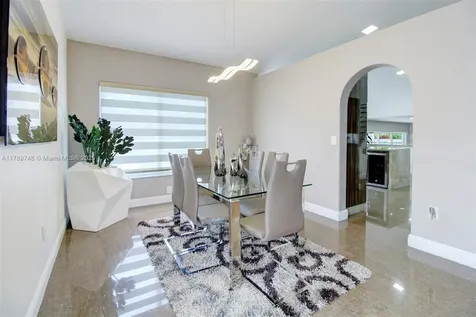 15462 SW 147th Street Miami FL 33196
