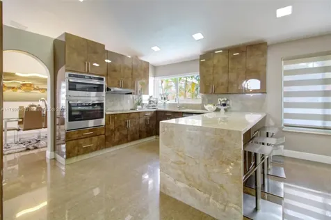 15462 SW 147th Street Miami FL 33196