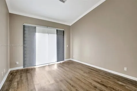129 Chelsea Lane Plantation FL 33324