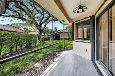 129 Chelsea Lane Plantation FL 33324