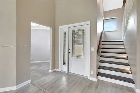 129 Chelsea Lane Plantation FL 33324