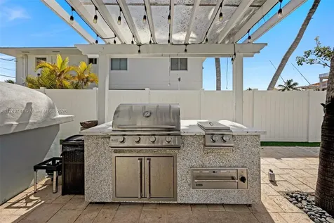202 Atlantic Boulevard Key Largo FL 33037