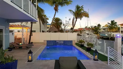 202 Atlantic Boulevard Key Largo FL 33037