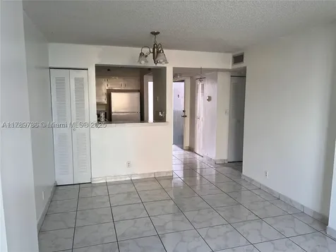 546 SW 1st Street Miami FL 33130