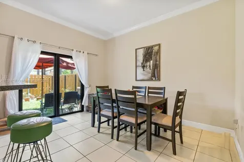 21937 SW 88th Path Cutler Bay FL 33190