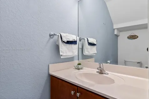 21937 SW 88th Path Cutler Bay FL 33190