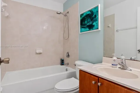 21937 SW 88th Path Cutler Bay FL 33190