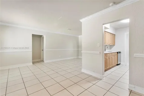 3171 NW 48th Street Miami FL 33142