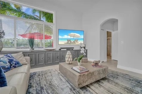3739 Oak Ridge Circle Weston FL 33331