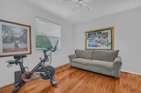 3739 Oak Ridge Circle Weston FL 33331