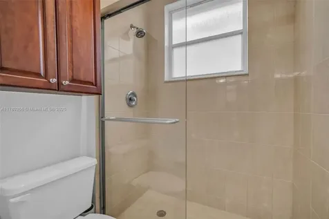 3739 Oak Ridge Circle Weston FL 33331