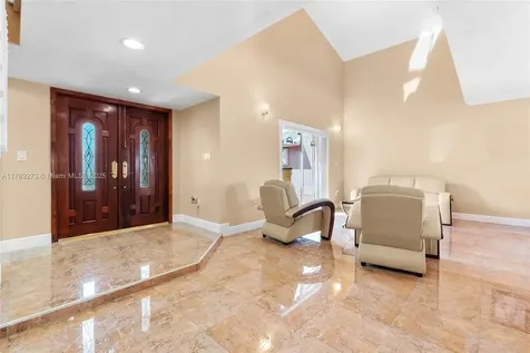 5933 SW 151st Place Miami FL 33193