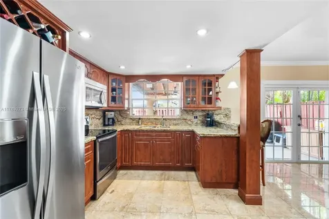 5933 SW 151st Place Miami FL 33193