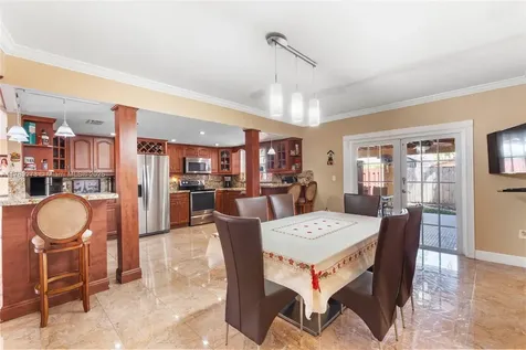 5933 SW 151st Place Miami FL 33193