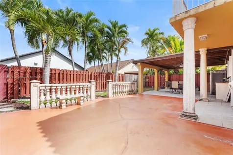 5933 SW 151st Place Miami FL 33193