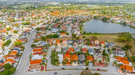 5933 SW 151st Place Miami FL 33193