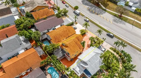 5933 SW 151st Place Miami FL 33193