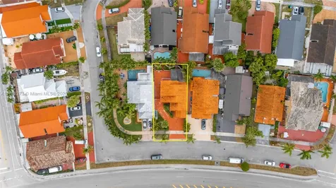 5933 SW 151st Place Miami FL 33193