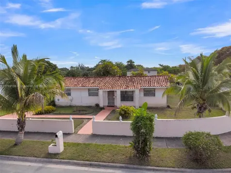 17855 SW 105th Avenue Miami FL 33157