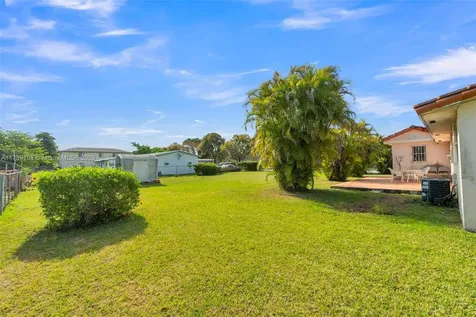 17855 SW 105th Avenue Miami FL 33157