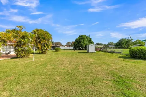 17855 SW 105th Avenue Miami FL 33157