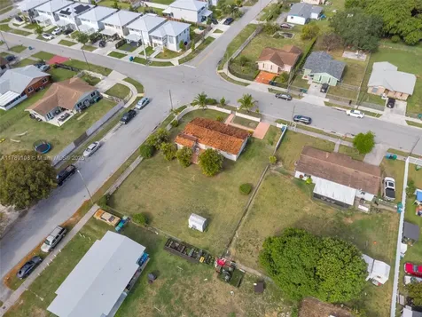 17855 SW 105th Avenue Miami FL 33157