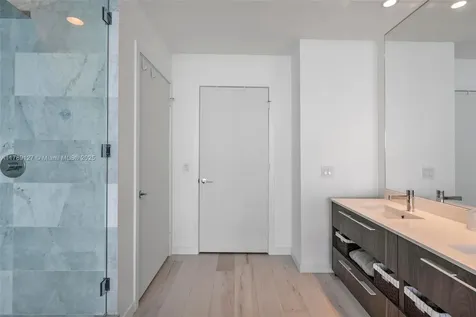 480 NE 31st Street Miami FL 33137