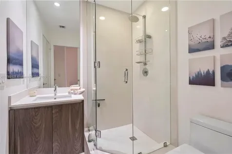 480 NE 31st Street Miami FL 33137