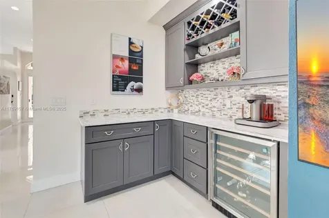 5119 Ventura Drive Delray Beach FL 33484