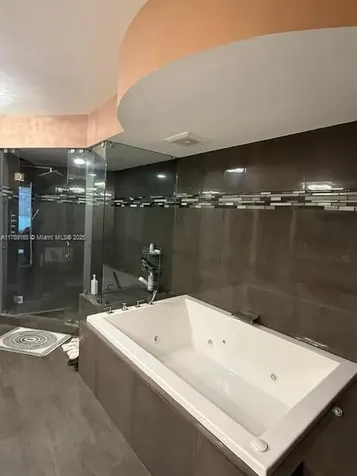 18911 Collins Avenue Sunny Isles Beach FL 33160
