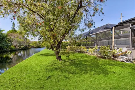 17020 SW 87th Avenue Palmetto Bay FL 33157