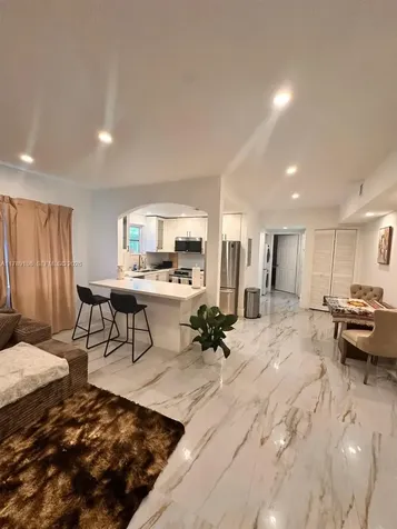 760 Euclid Avenue Miami Beach FL 33139