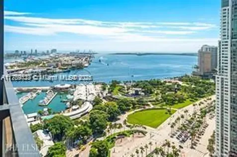 398 NE 5th Street Miami FL 33132