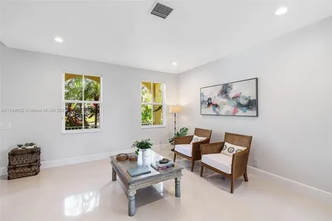 1092 Lavender Circle Weston FL 33327