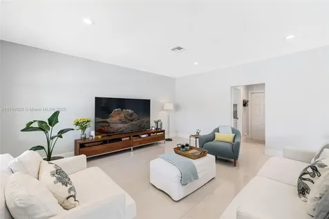 1092 Lavender Circle Weston FL 33327
