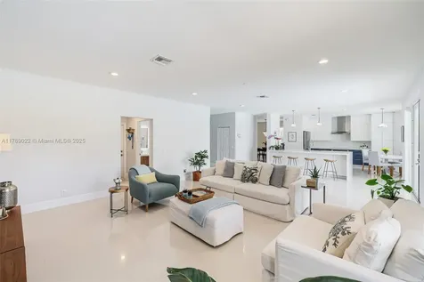 1092 Lavender Circle Weston FL 33327