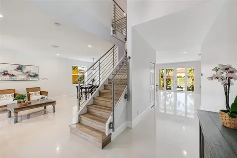 1092 Lavender Circle Weston FL 33327