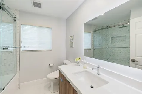 1092 Lavender Circle Weston FL 33327