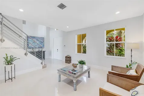 1092 Lavender Circle Weston FL 33327