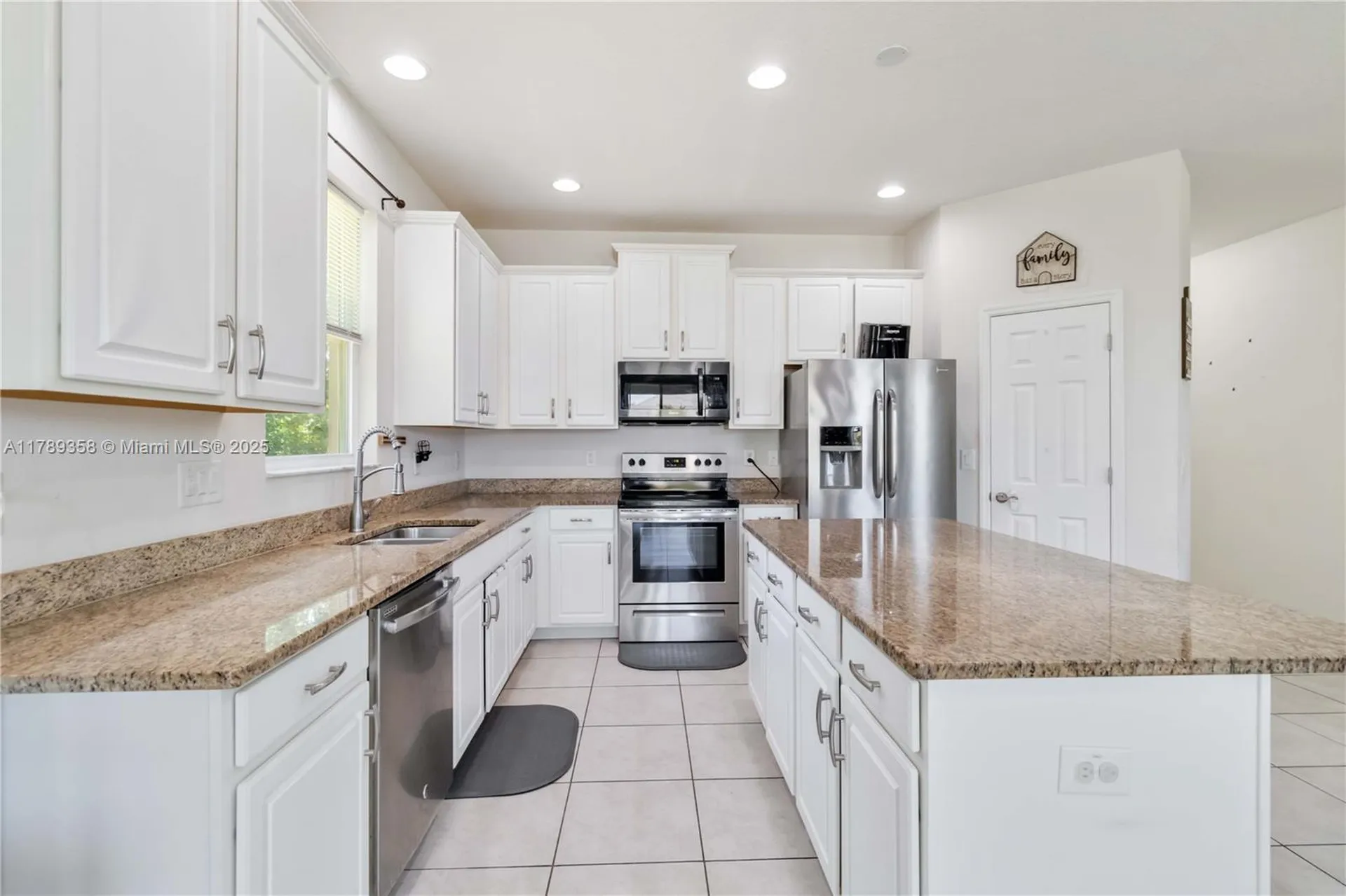 10860 79th St, E Other City - In The State Of Florida FL 34219