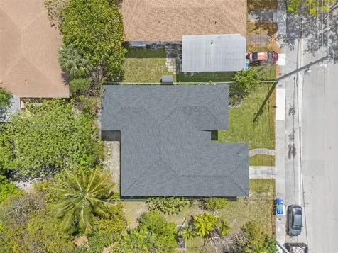 825 NW 60th Street Miami FL 33127