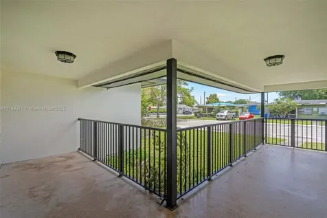 825 NW 60th Street Miami FL 33127