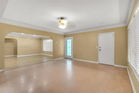 825 NW 60th Street Miami FL 33127