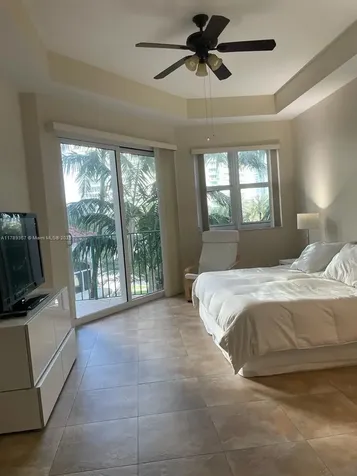20000 E Country Club Drive Aventura FL 33180